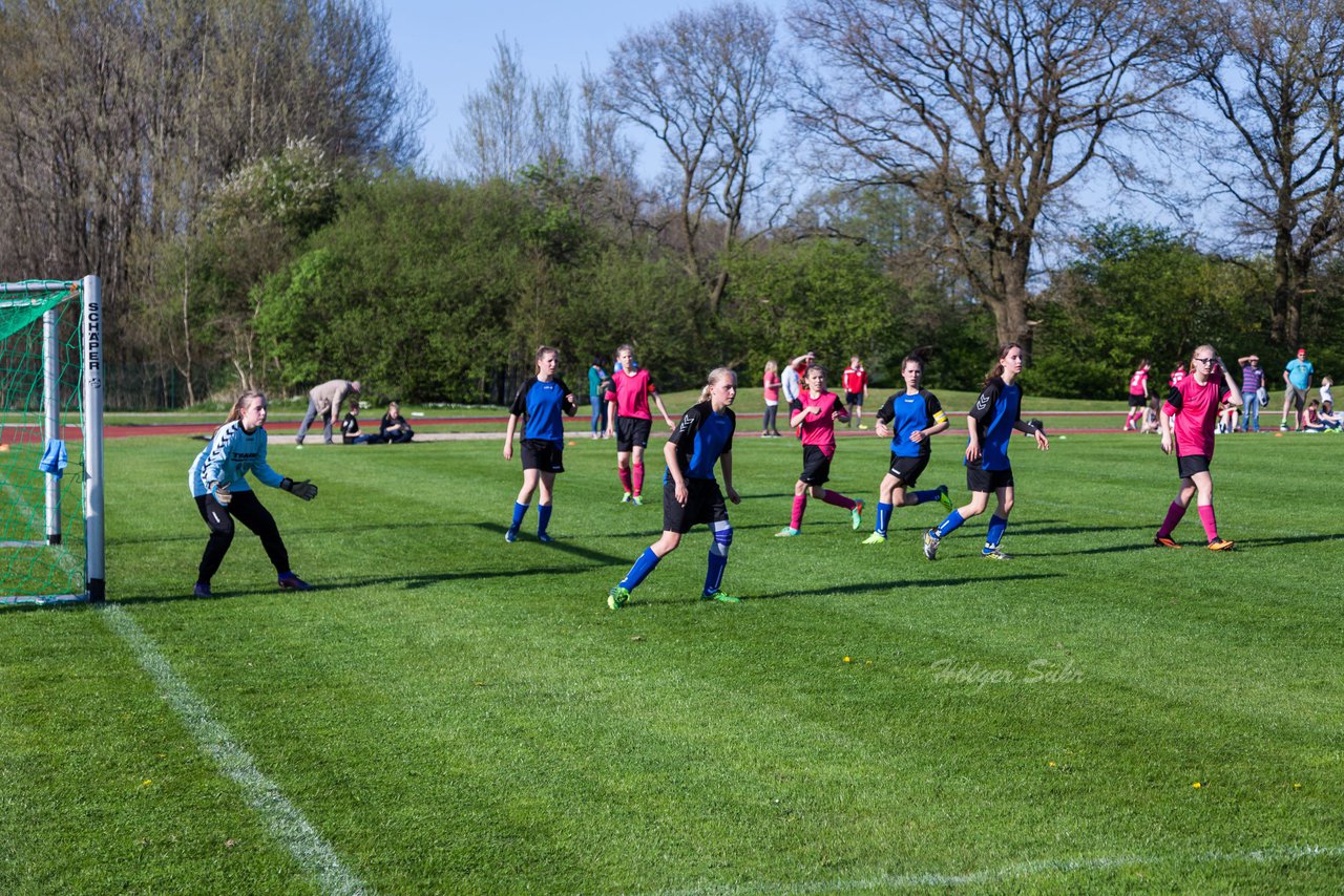 Bild 56 - B-Juniorinnen SV Wahlstedt - TSV Zarpen : Ergebnis: 11:0